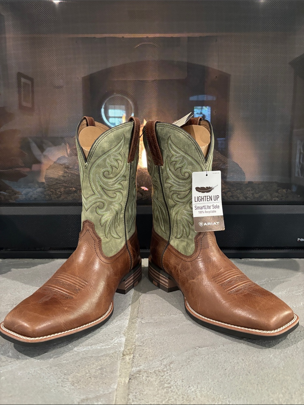 Ariat Slingshot Dark Tan/Easy
Green,ATS,Smartlite Sole,leather,square,Western - Picture 6 of 15